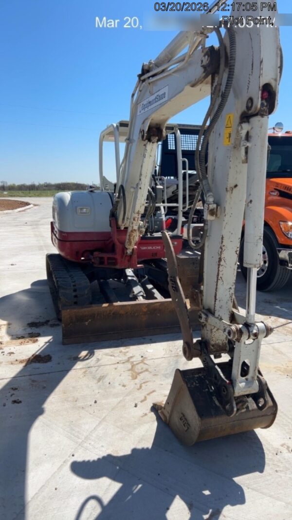 2019 TAKEUCHI TB260