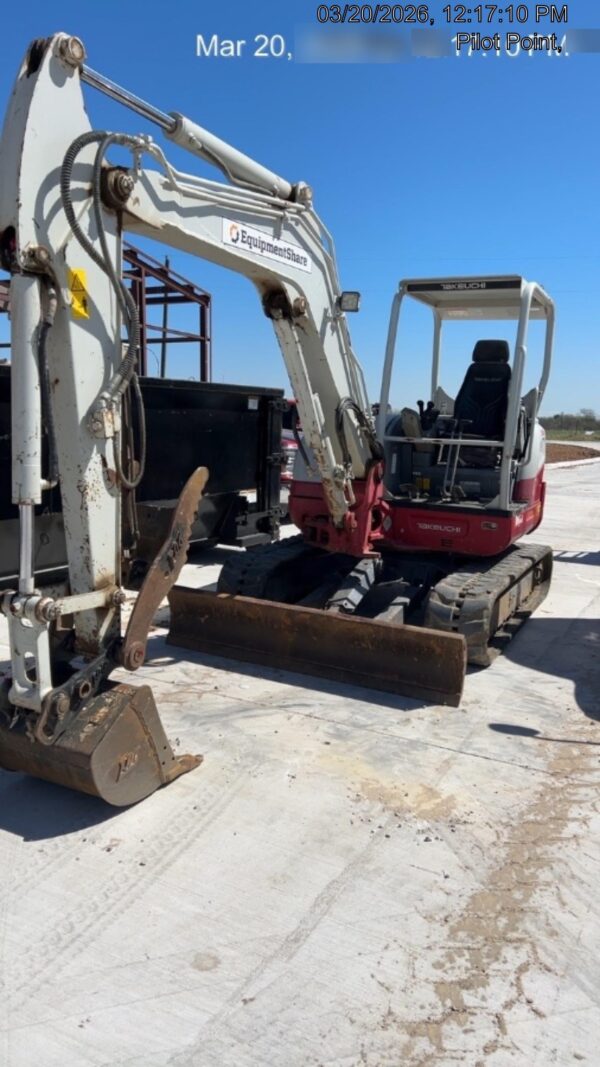 2019 TAKEUCHI TB260