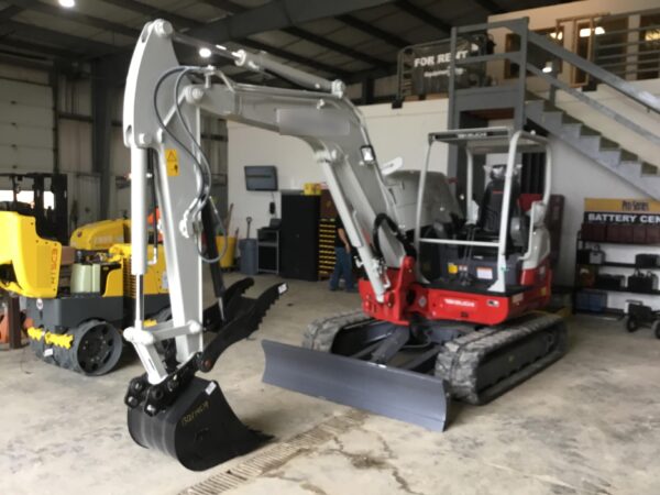 2019 TAKEUCHI TB260