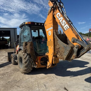 2020 CASE 580N EP - Extendable Backhoe
