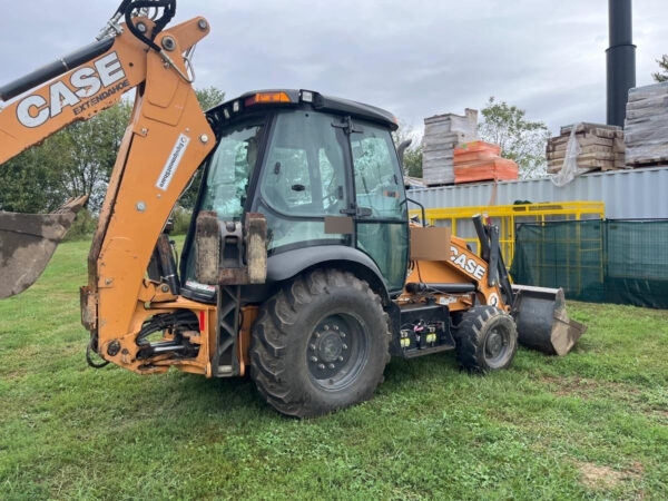 2020 CASE 580N EP - Extendable Backhoe