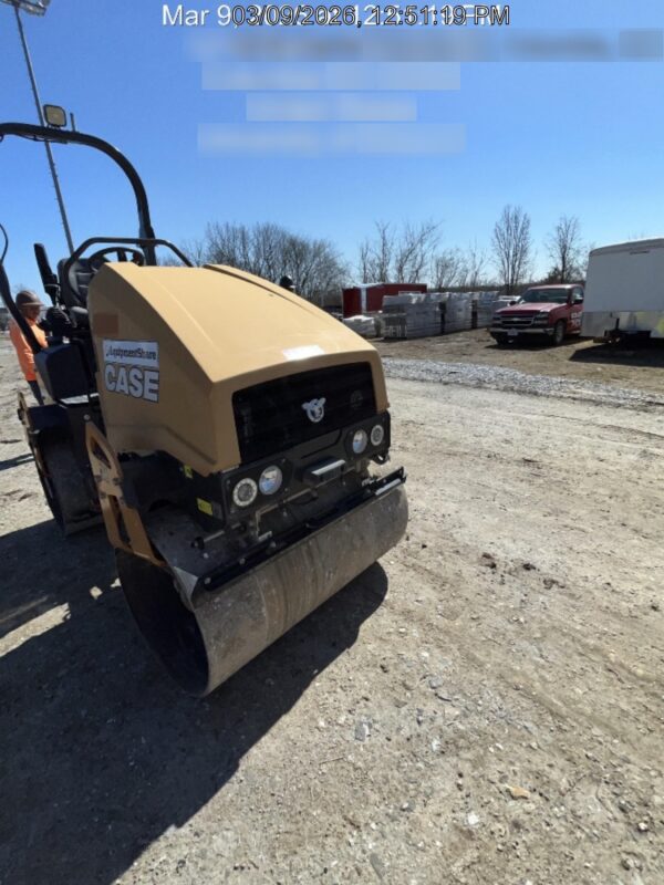 2020 CASE DV26CD