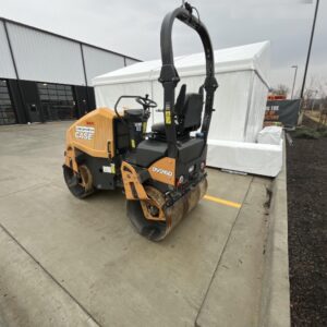 2020 CASE DV26CD