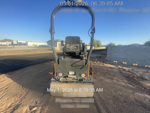 2020 CASE DV26CD