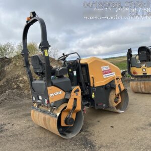 2020 CASE DV26E