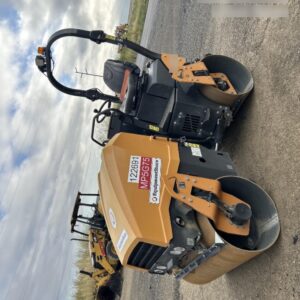 2020 CASE DV26E