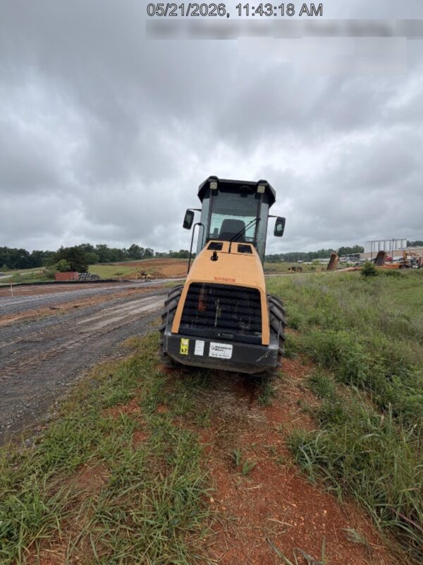 2020 CASE SV207E