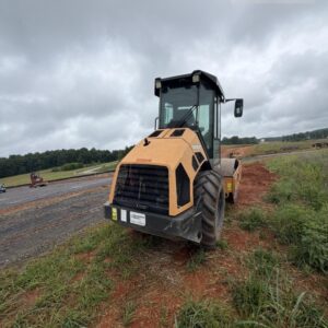 2020 CASE SV207E
