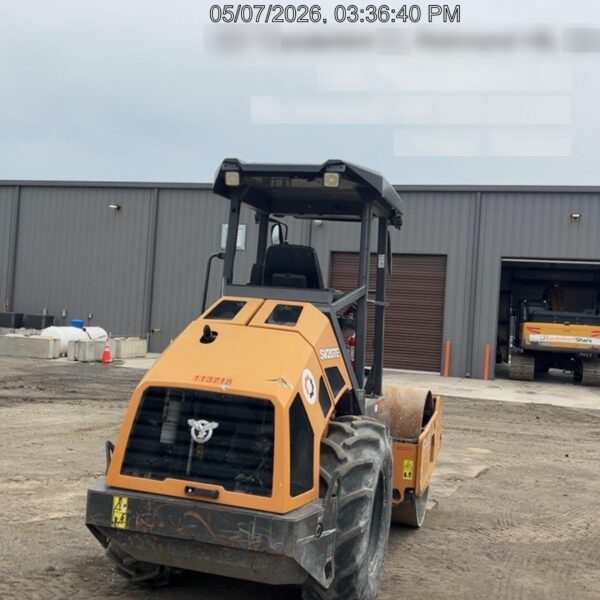 2020 CASE SV207E