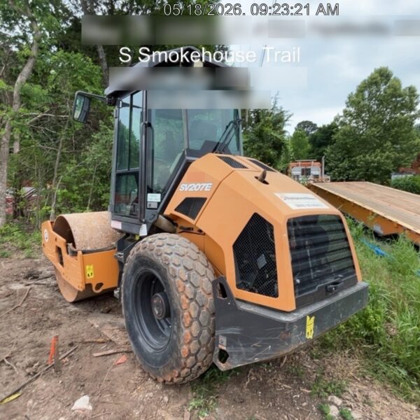 2020 CASE SV207E