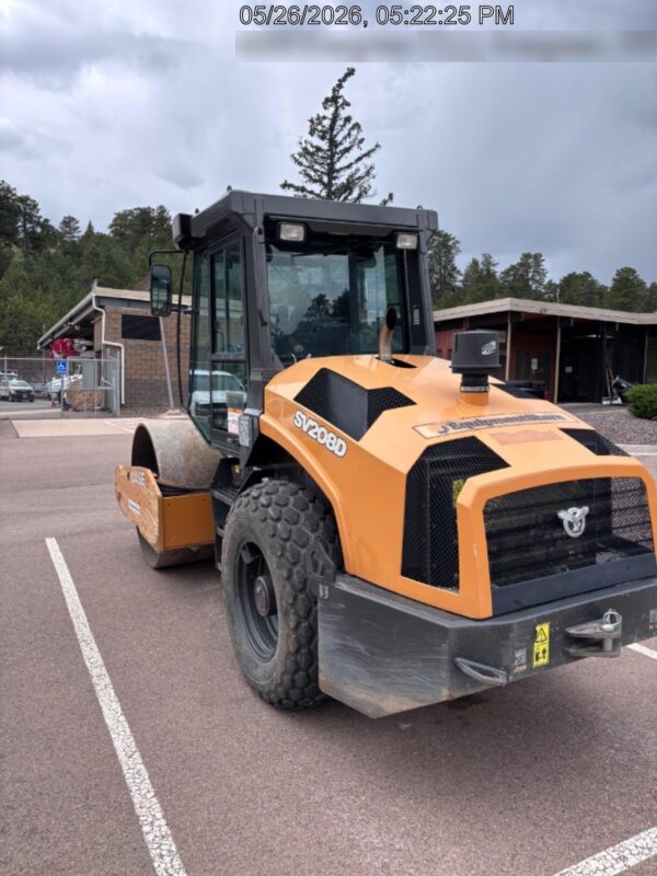 2020 CASE SV208D