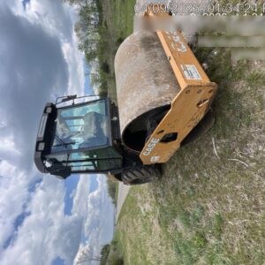 2020 CASE SV208D