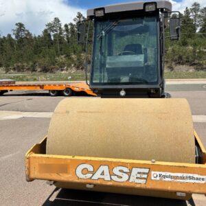 2020 CASE SV208D