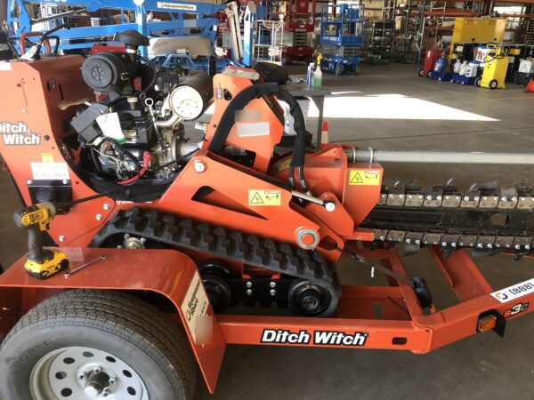 2020 DITCH WITCH C24XA 2020 DITCH WITCH C24XA