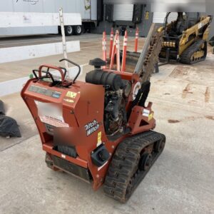2020 DITCH WITCH C24XA