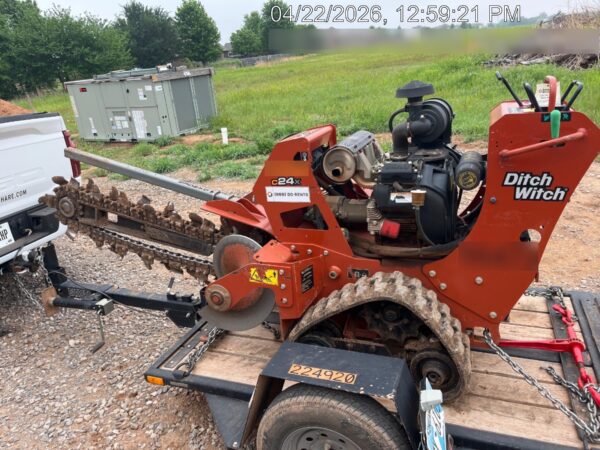 2020 DITCH WITCH C24XA