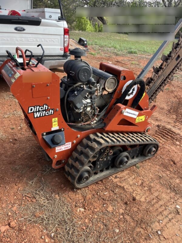 2020 DITCH WITCH C24XA