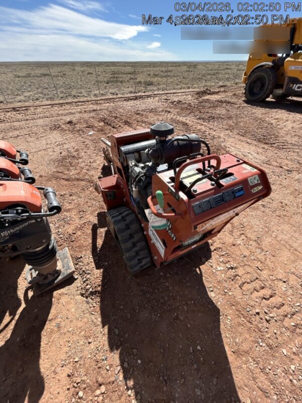 2020 DITCH WITCH C24XA