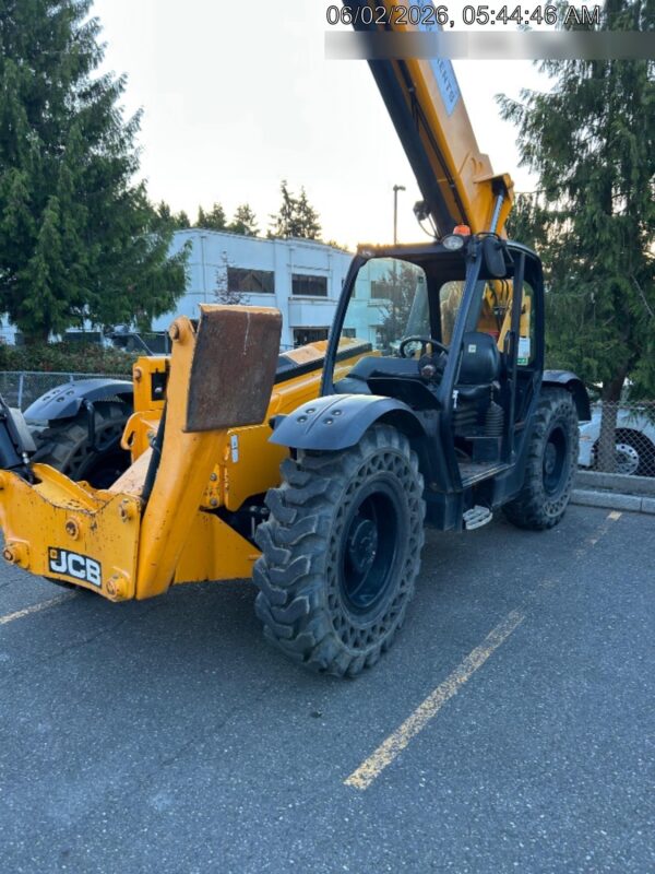 2020 JCB 510-56