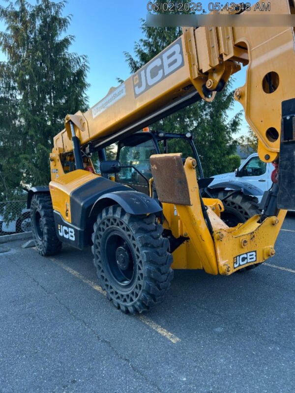 2020 JCB 510-56