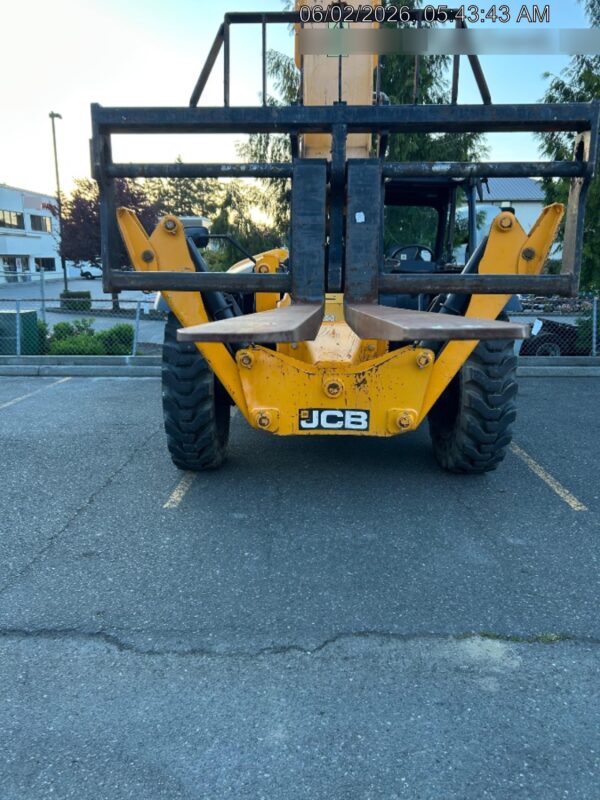 2020 JCB 510-56