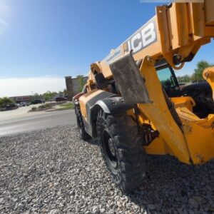 2020 JCB 510-56