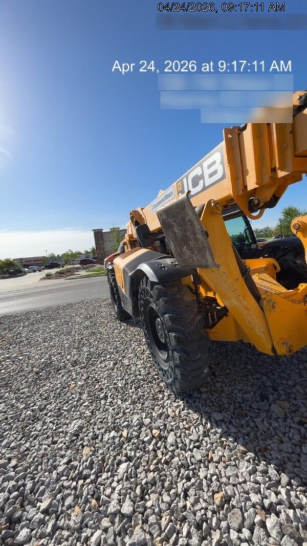 2020 JCB 510-56