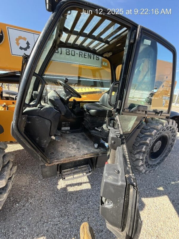 2020 JCB 510-56