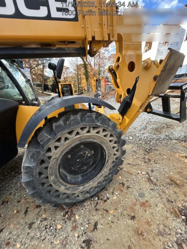 2020 JCB 512-56