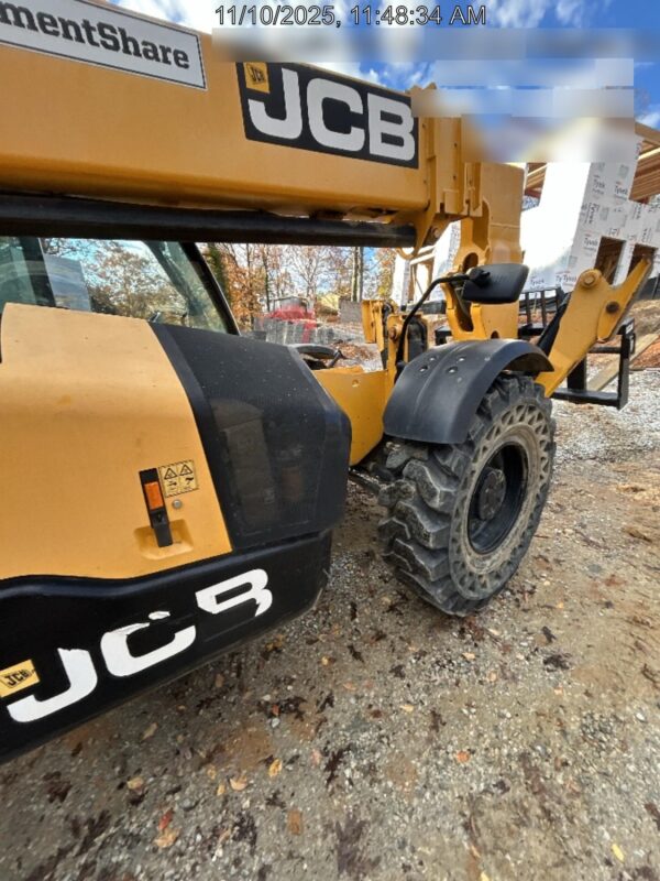 2020 JCB 512-56
