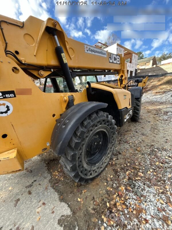 2020 JCB 512-56