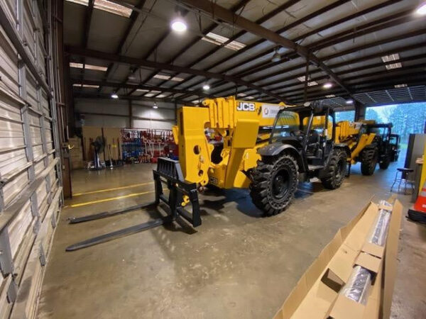 2020 JCB 512-56