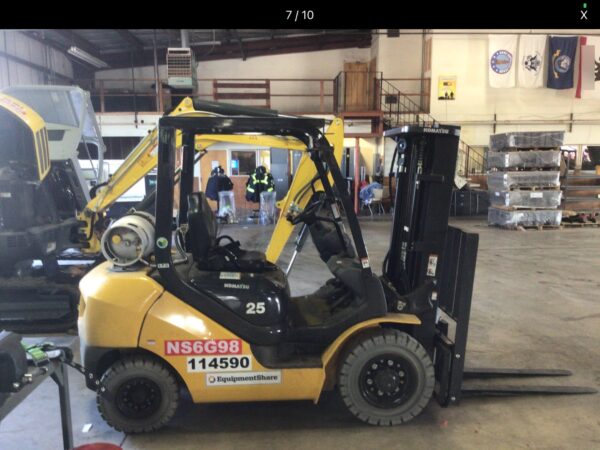 2020 KOMATSU FG25T-16
