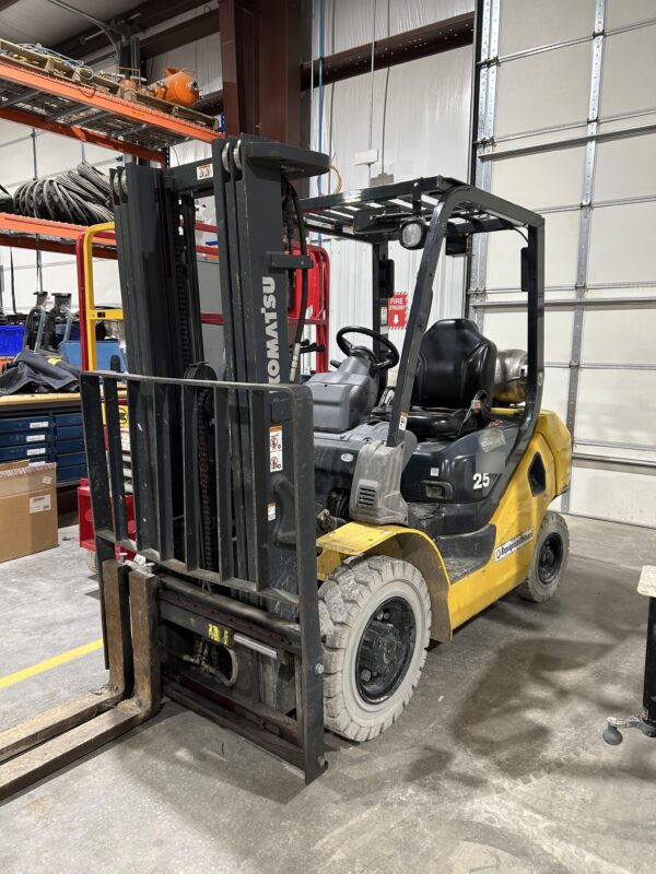 2020 KOMATSU FG25T-16