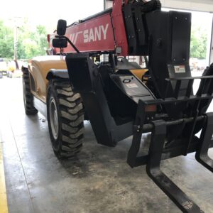 2020 SANY STH1056