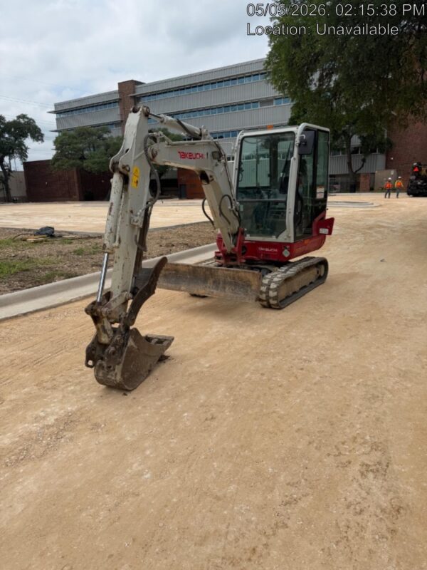 2020 TAKEUCHI TB-235-2CR