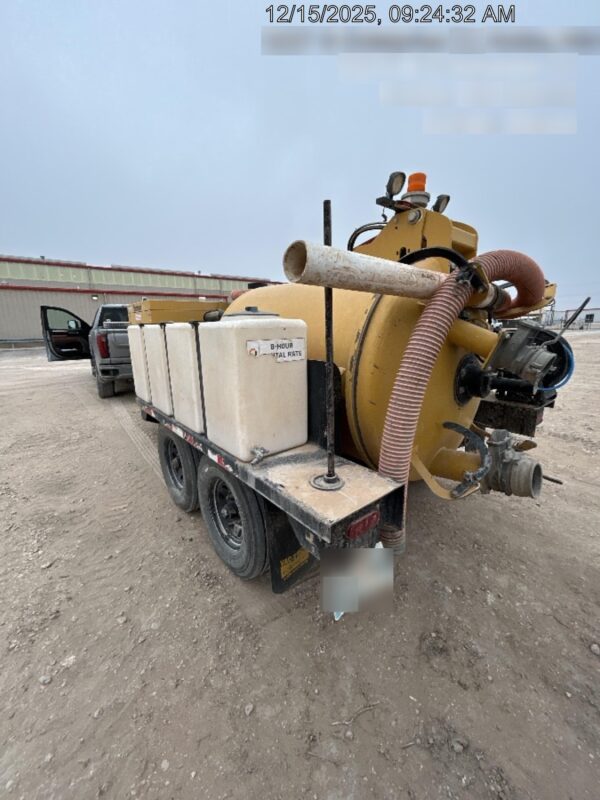 2020 VAC-TRON LP573XDT