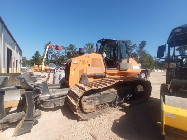 2021 CASE 2050M 2021 CASE 2050M