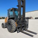 2021 CASE 588H