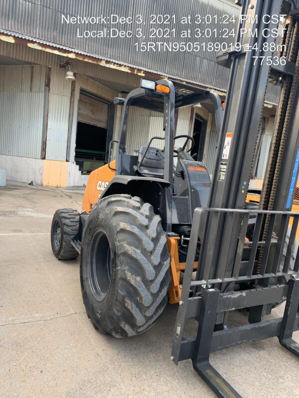 2021 CASE 588H