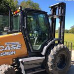 2021 CASE 588H