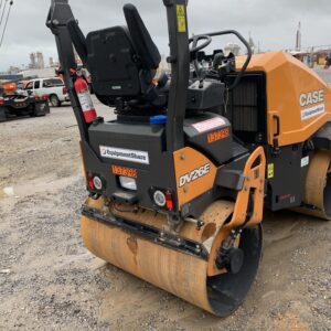 2021 CASE DV26E