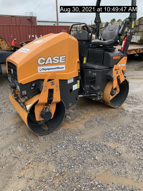 2021 CASE DV26E