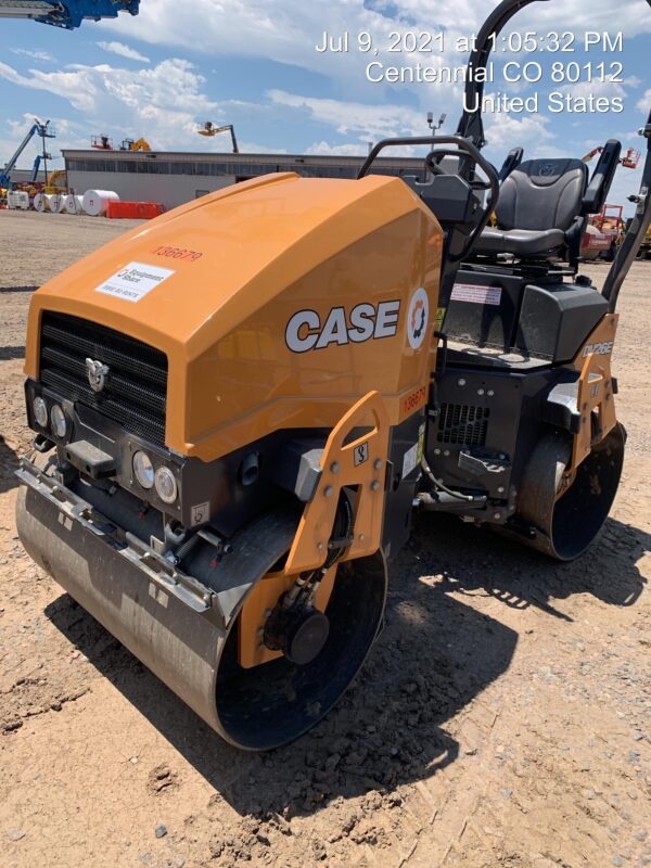 2021 CASE DV26E