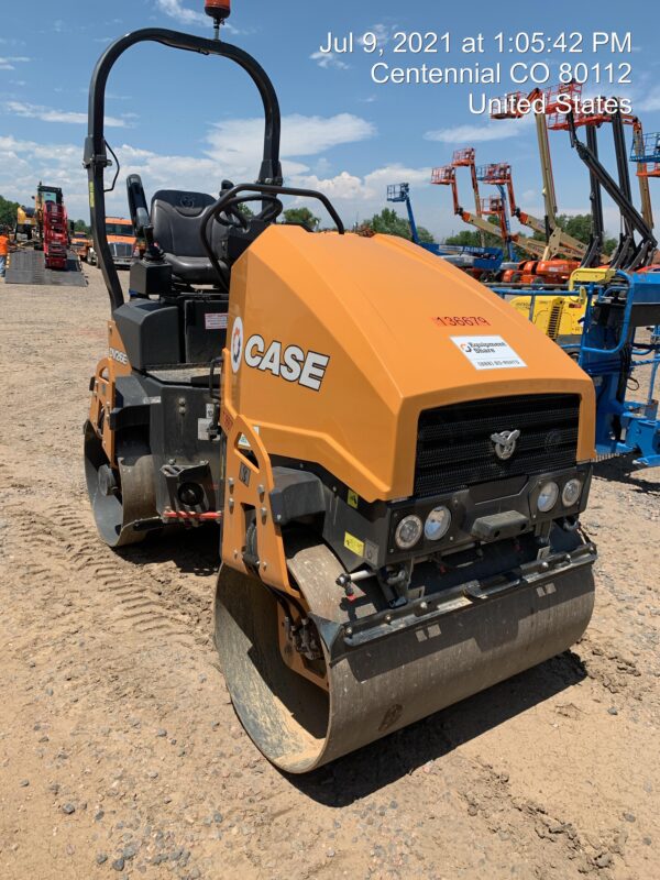 2021 CASE DV26E