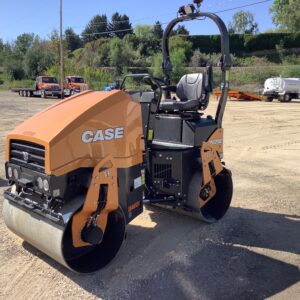2021 CASE DV26E