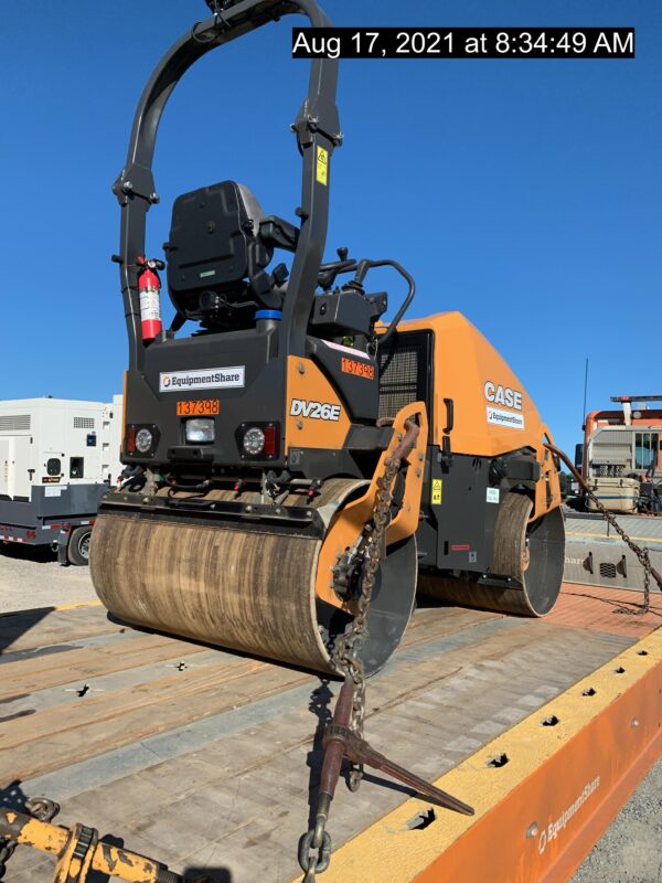 2021 CASE DV26E