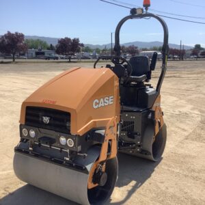2021 CASE DV26E