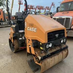 2021 CASE DV26E