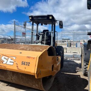 2021 CASE SV211E